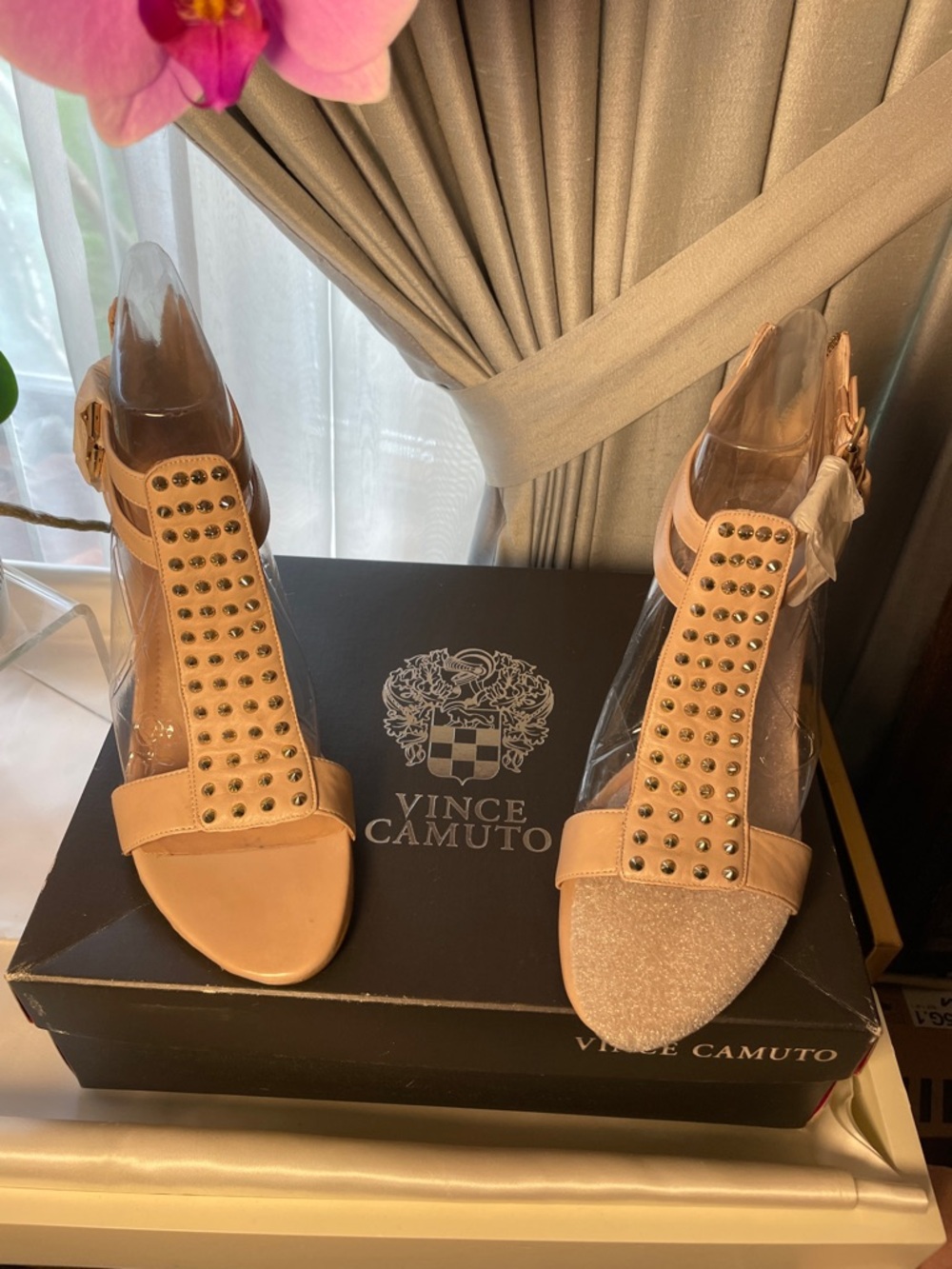 Vince Camuto Blush Pink Studded T-Strap Sandals with Glitter Toe